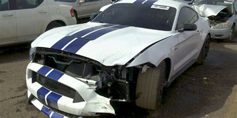 damaged ford mustang for sale uk